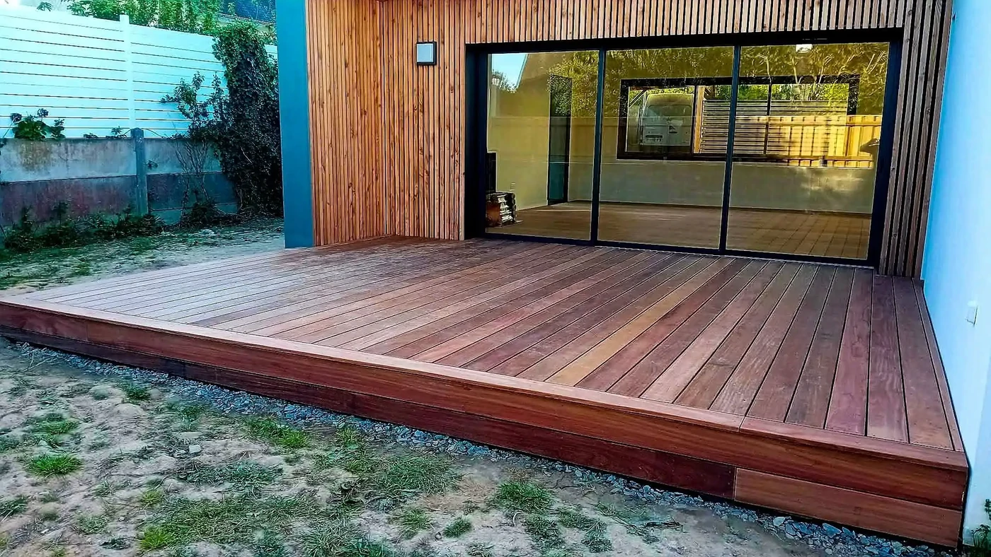 Terrasse en cumaru rouge